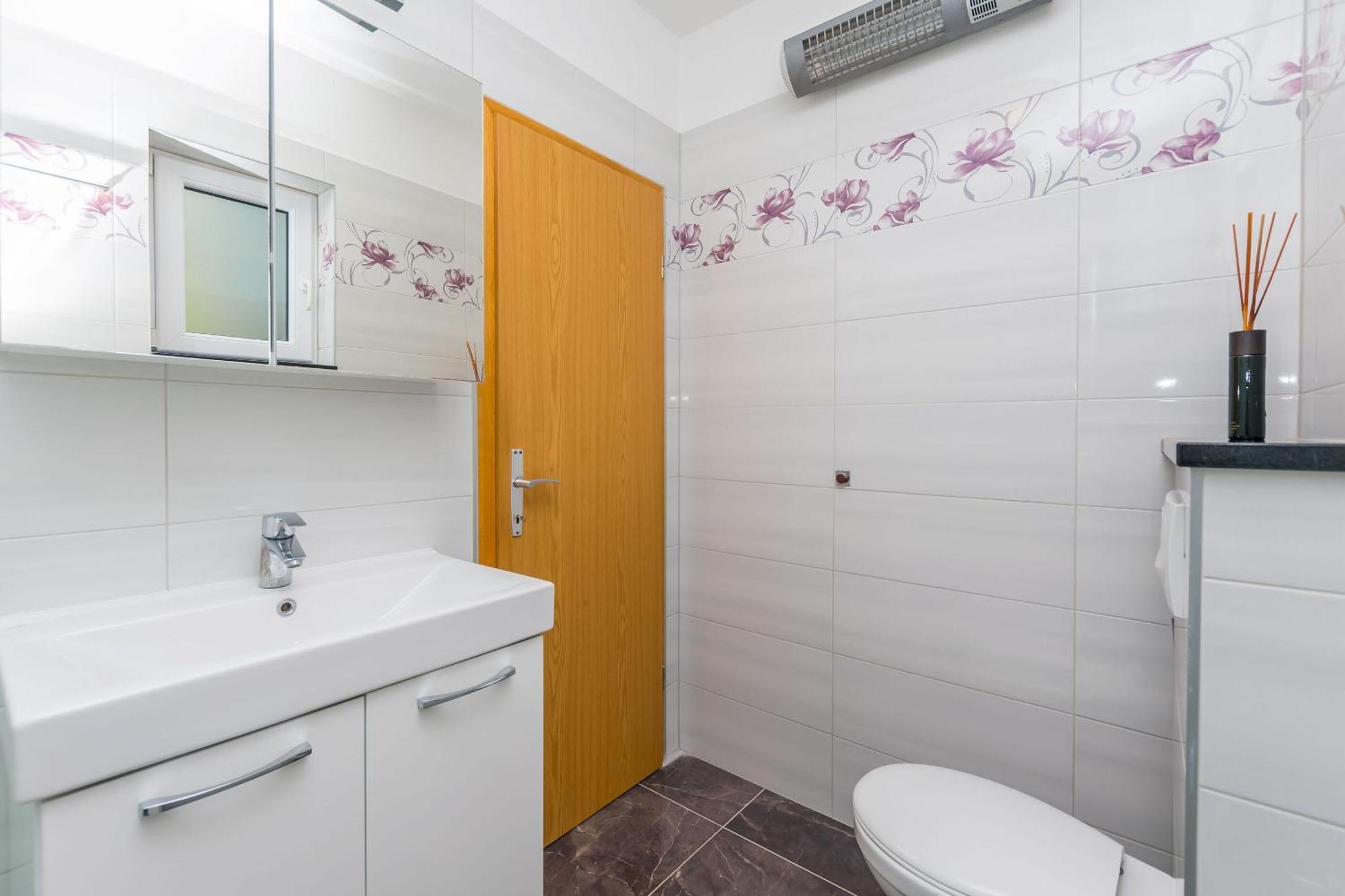 Apartments Mladen Duće المظهر الخارجي الصورة