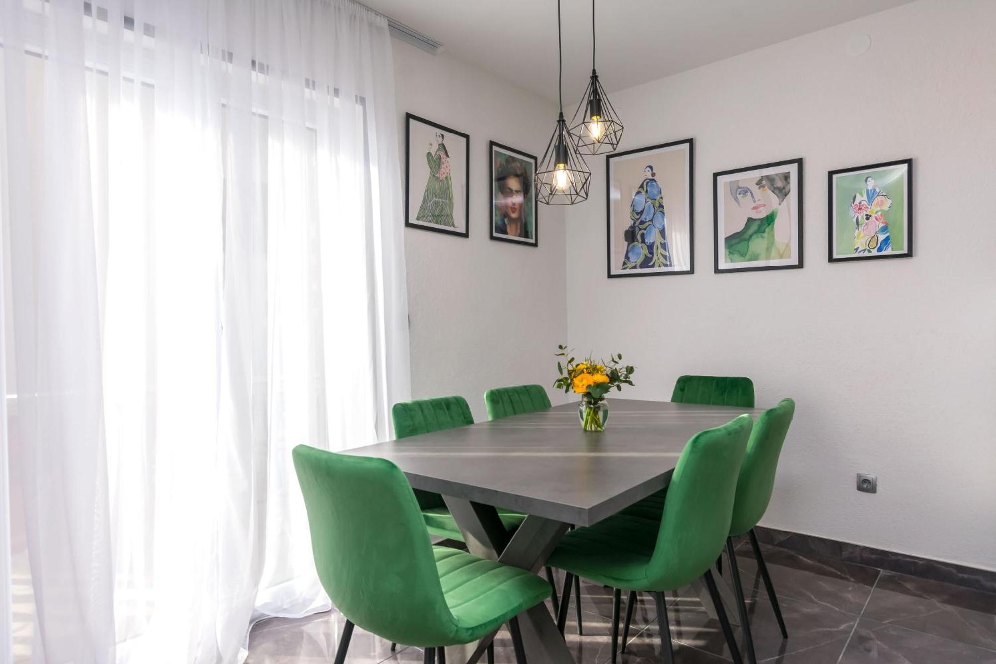 Apartments Mladen Duće المظهر الخارجي الصورة