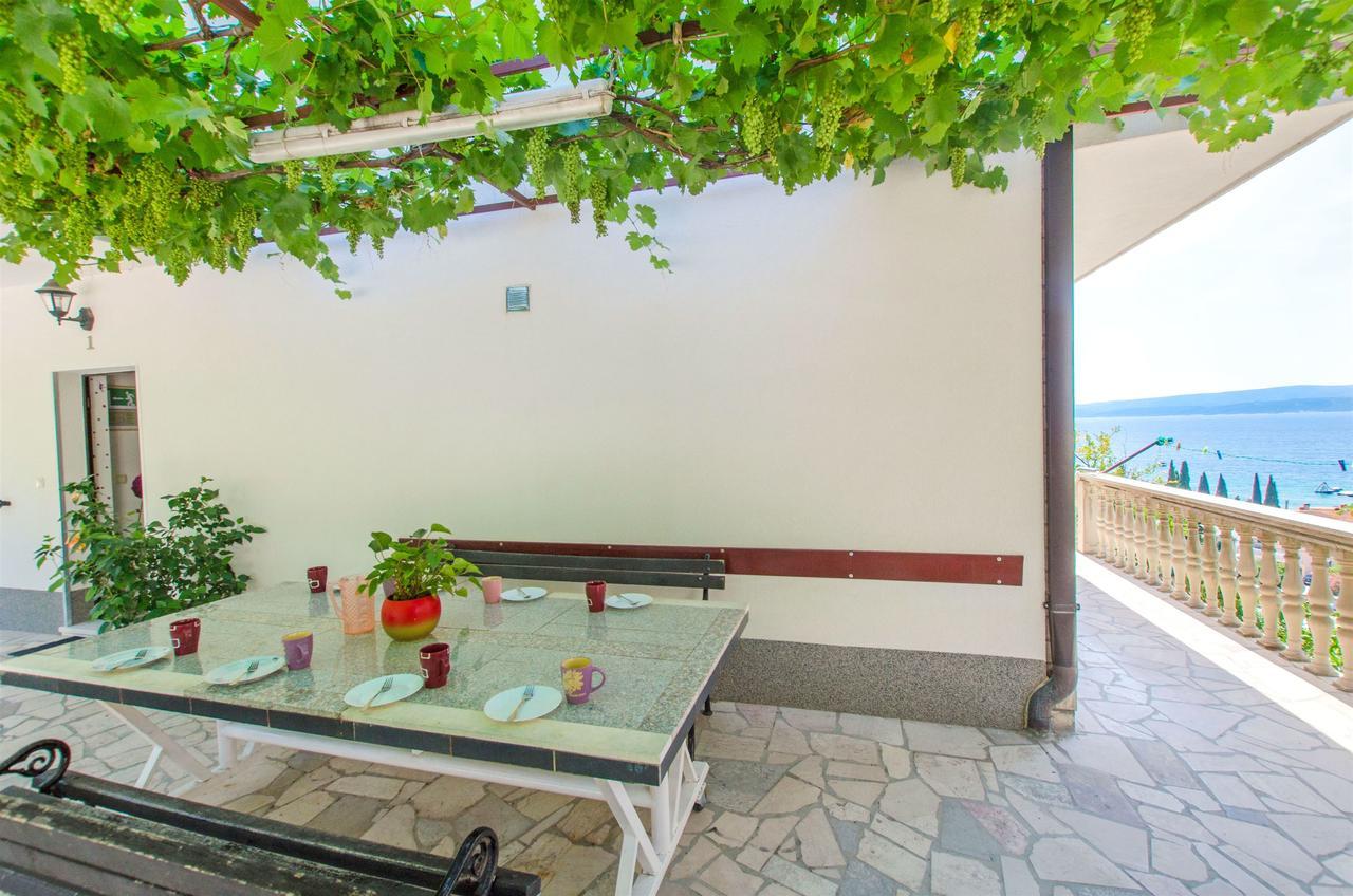 Apartments Mladen Duće المظهر الخارجي الصورة