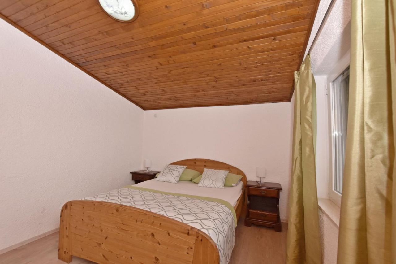 Apartments Mladen Duće المظهر الخارجي الصورة